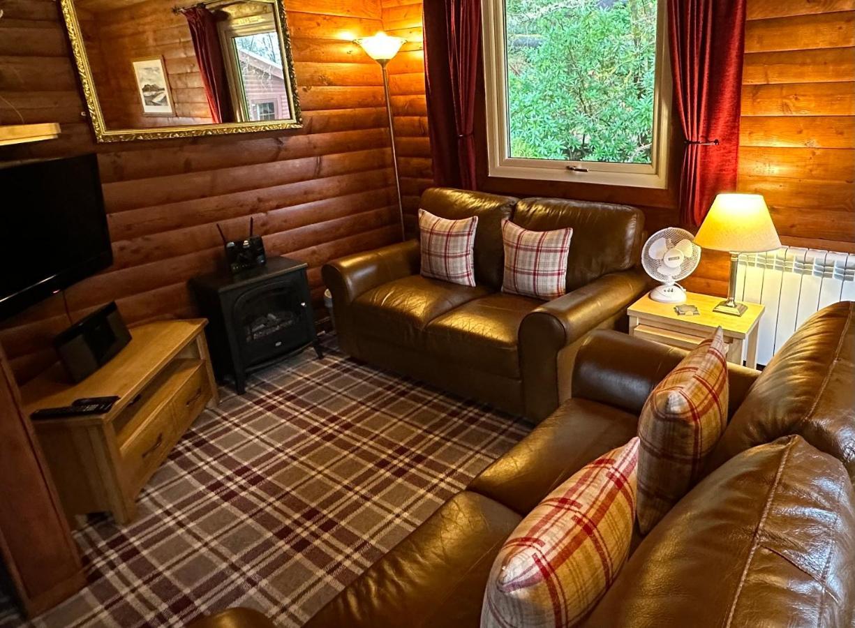 Pucks Glen Lodges, Rashfield, By Dunoon Exterior photo